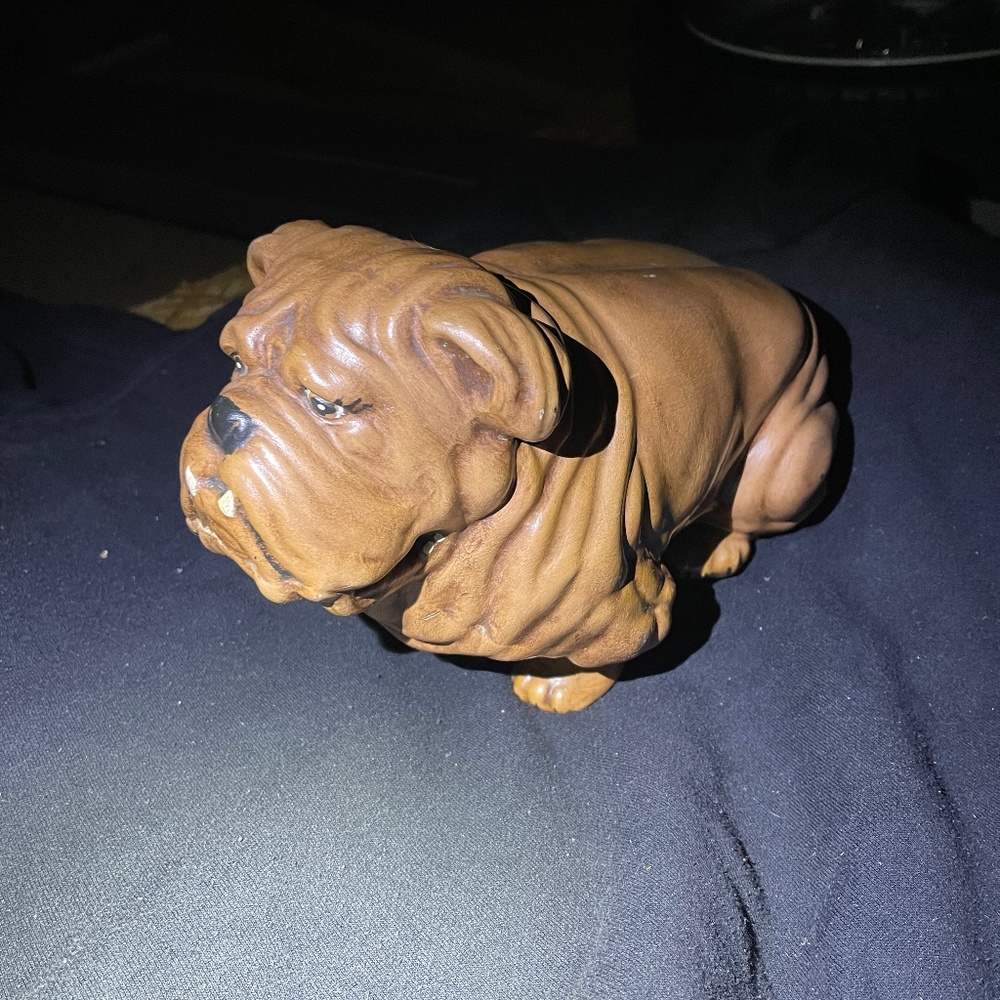 Vintage porcelain English bulldog